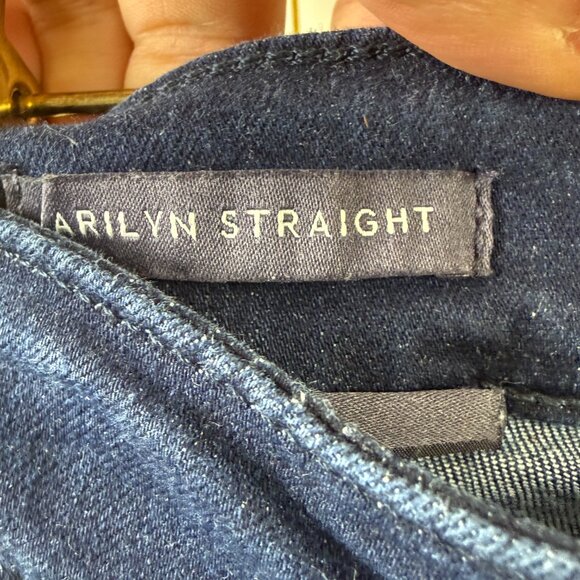 NYDJ Marilyn Straight-Leg Dark Wash Denim Jeans - Size - 4P - Picture 4 of 6